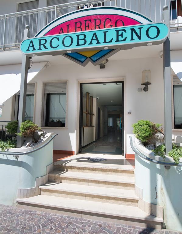 Albergo Arcobaleno Sottomarina Exteriör bild